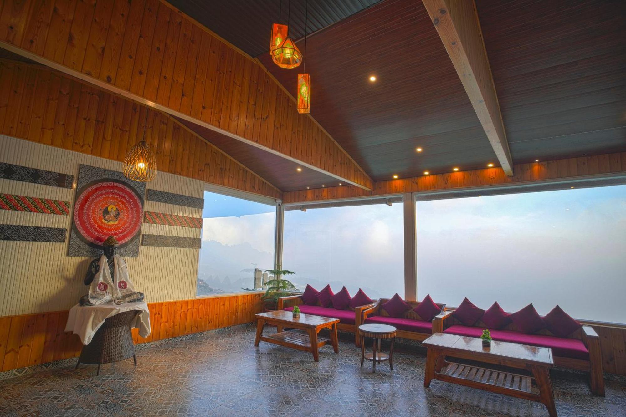 Yashshree Mussoorie Mall Road Екстериор снимка