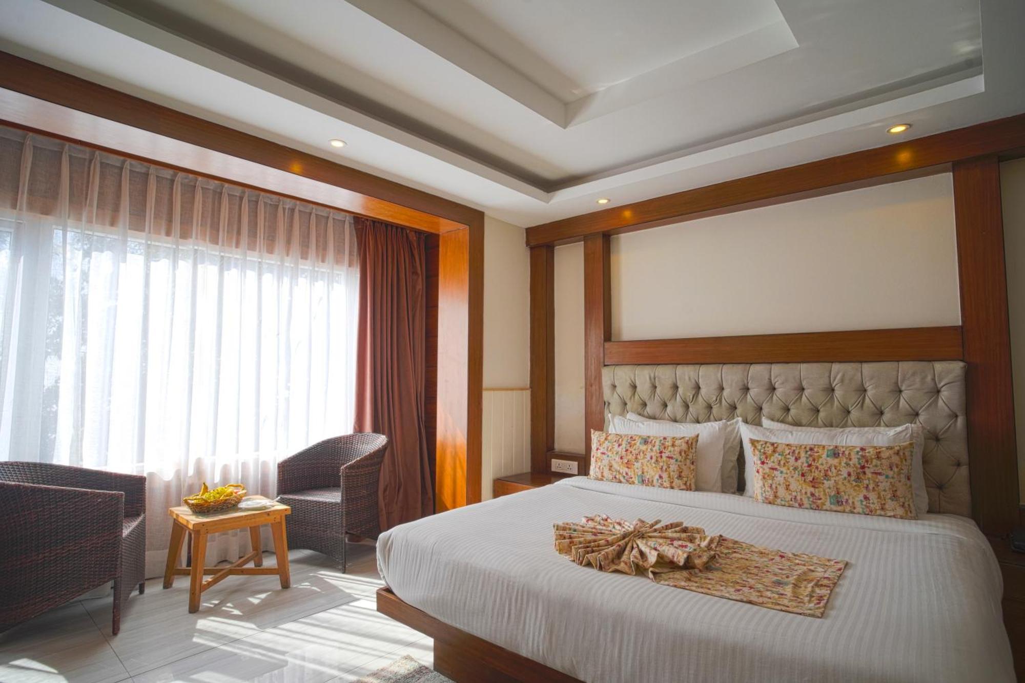 Yashshree Mussoorie Mall Road Екстериор снимка